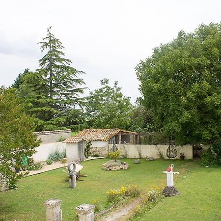 Bed and Breakfast Le Charhido Saint-Fort-sur-Gironde Exteriér fotografie