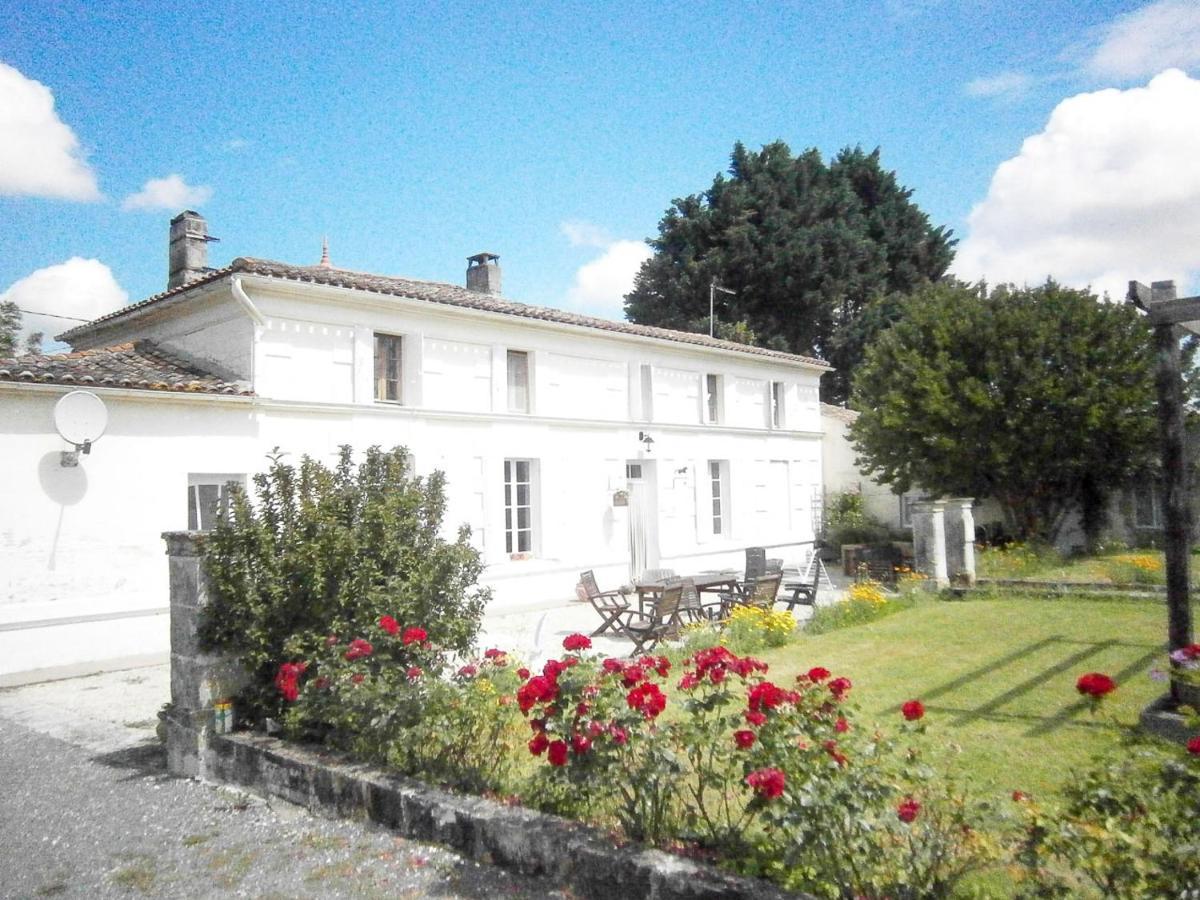 Bed and Breakfast Le Charhido Saint-Fort-sur-Gironde Exteriér fotografie