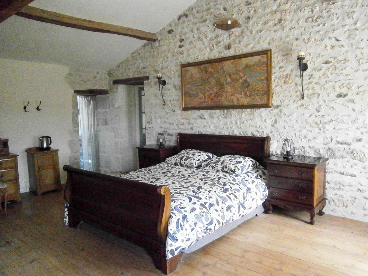 Bed and Breakfast Le Charhido Saint-Fort-sur-Gironde Exteriér fotografie